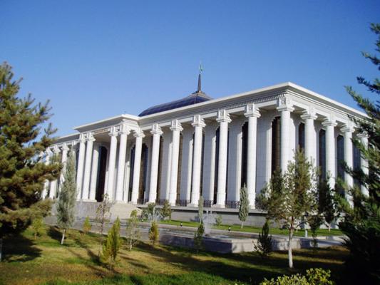 Turkmenistan approves commission on regulation of social & labor relations
